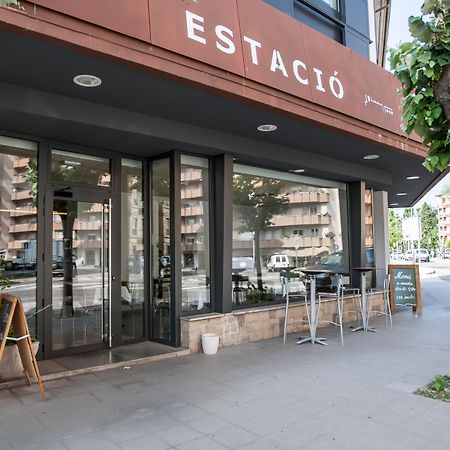 Hotel Estacio (Adults Only) Олот Экстерьер фото